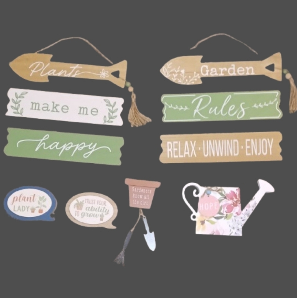 Garden Planter bundle wooden  hanging signs and word blocks 6 items